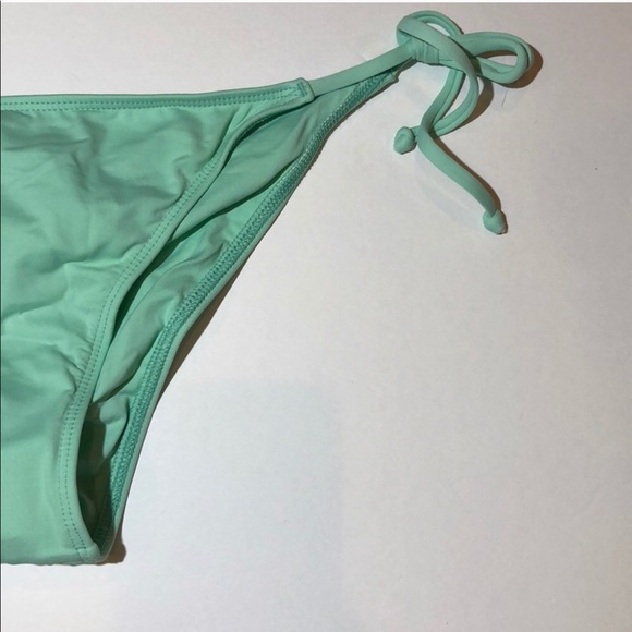 New L*Space String Scrunch Bikini Bottom - Picture 3 of 6